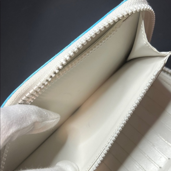 Louis Vuitton Cream/white Wallet with Character Art zippy wallet/clutch - Picture 5 of 12